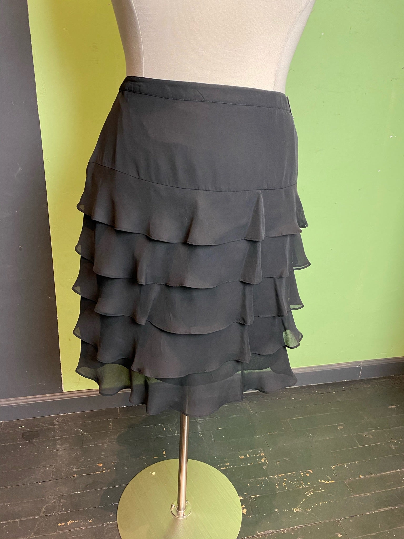 Lane bryant outlet black ruffle skirt