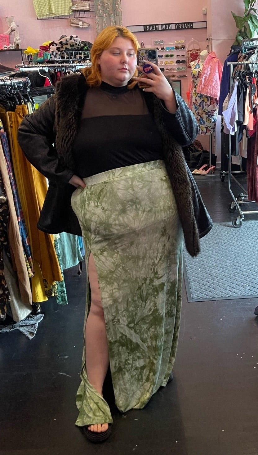 Fashion Nova Green and White Tie-Dye Maxi Skirt with High, High